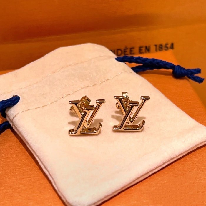 Louis Vuitton MONOGRAM Crazy in lock earrings set (M00395)