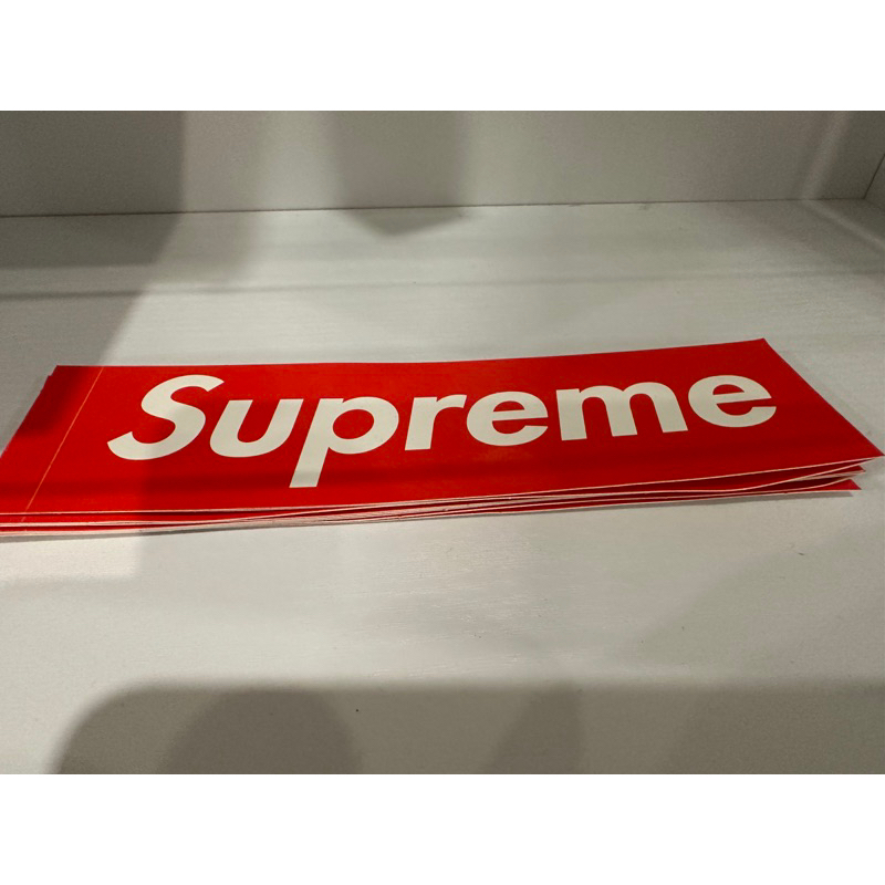 Supreme Box Logo Sticker logo