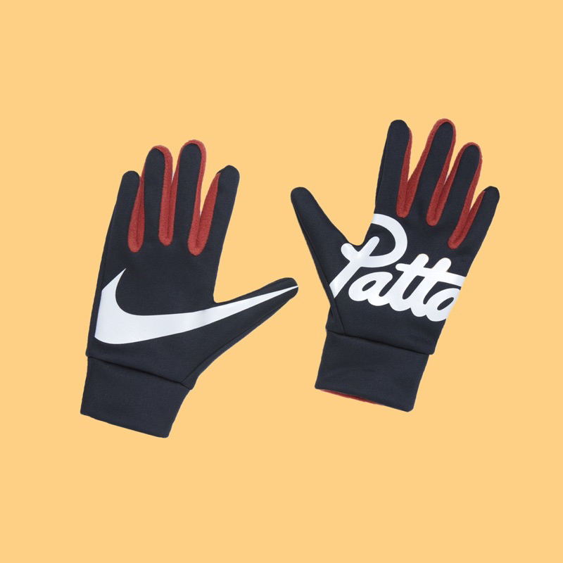 Patta gloves cheap nike