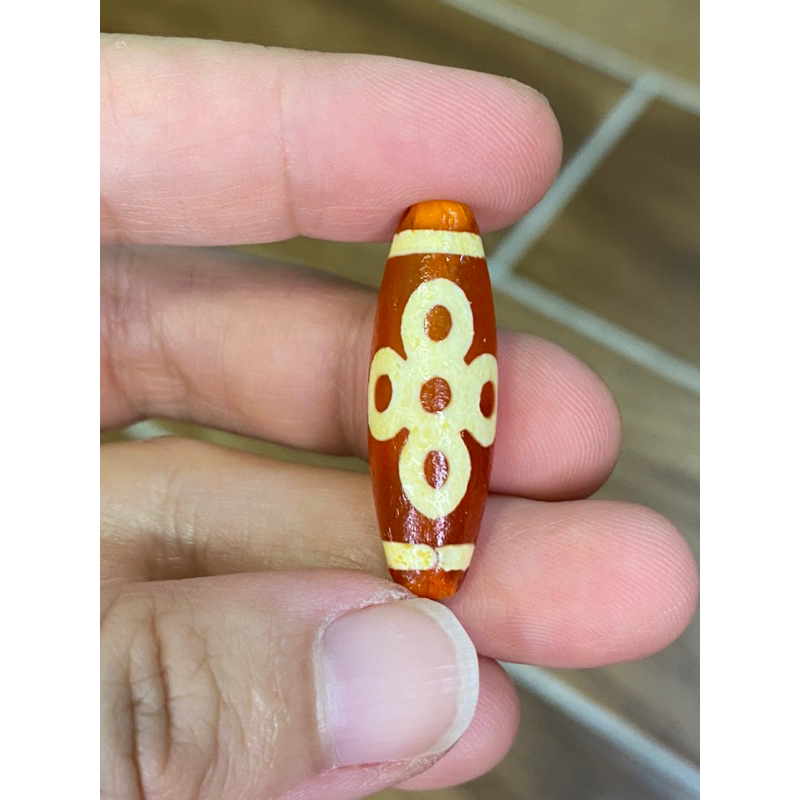 西藏天珠九眼石頁岩玉髓瑪瑙、酥油供天珠、玉化、紅肉、五眼閃電、天珠 | 蝦皮購物