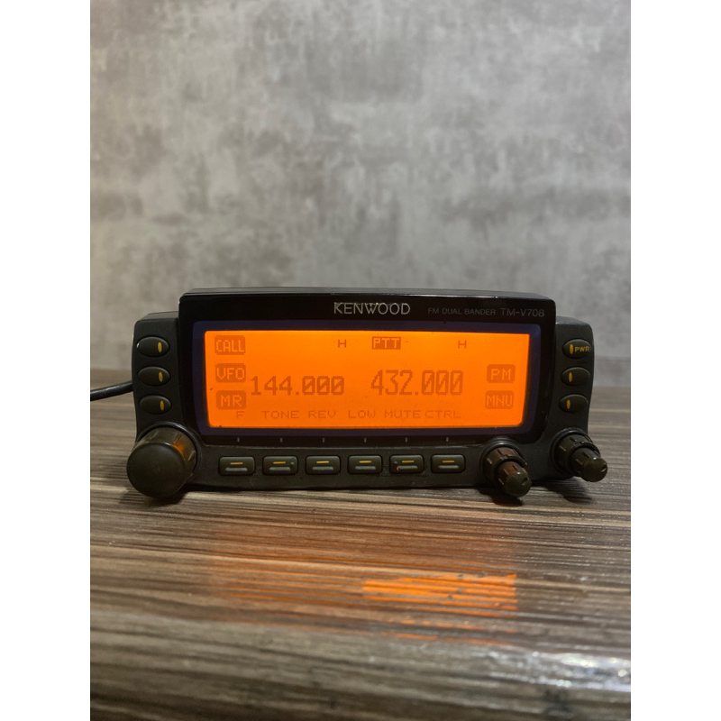 《基隆 揚欣無線電》中古KENWOOD TM-V708無線電車機面板。只賣面板。