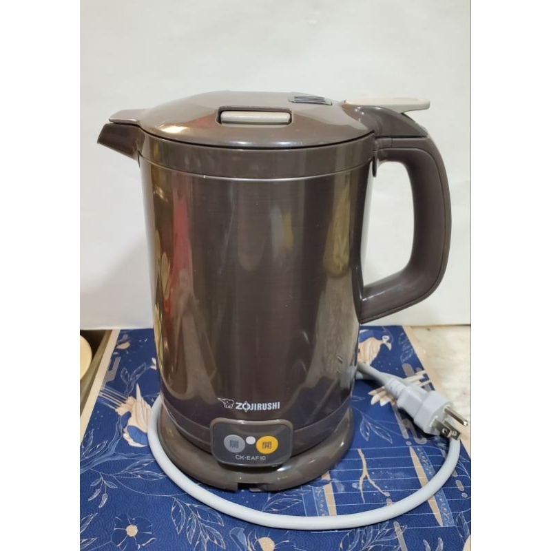  Zojirushi electric kettle (1.0L) Metallic Brown CK-AW10-TM:  Home & Kitchen