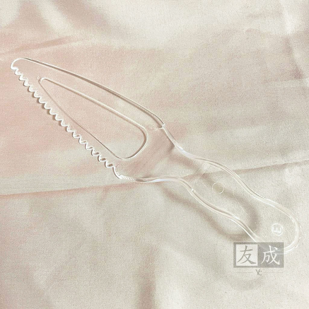 【友成包裝】蛋糕刀 100支包 透明黑色 獨立包裝 切托刀 塑膠刀 三角托刀 托刀 一次性托刀 蝦皮購物 