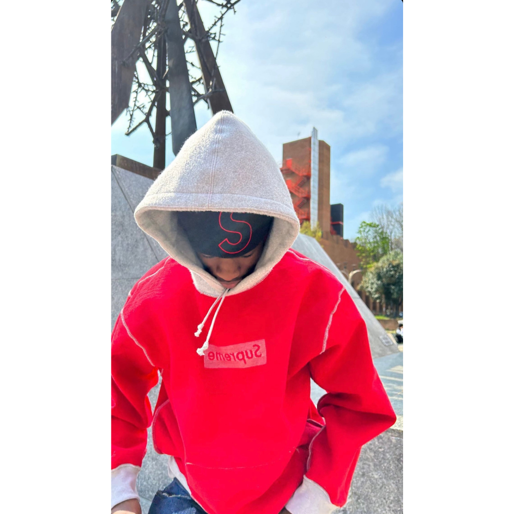Supreme 2023 S/S 春夏Inside Out Box Logo Hooded 雙面穿帽tee Supreme 2023 S/S 春夏Inside Out Box Logo Hooded 雙面穿帽tee