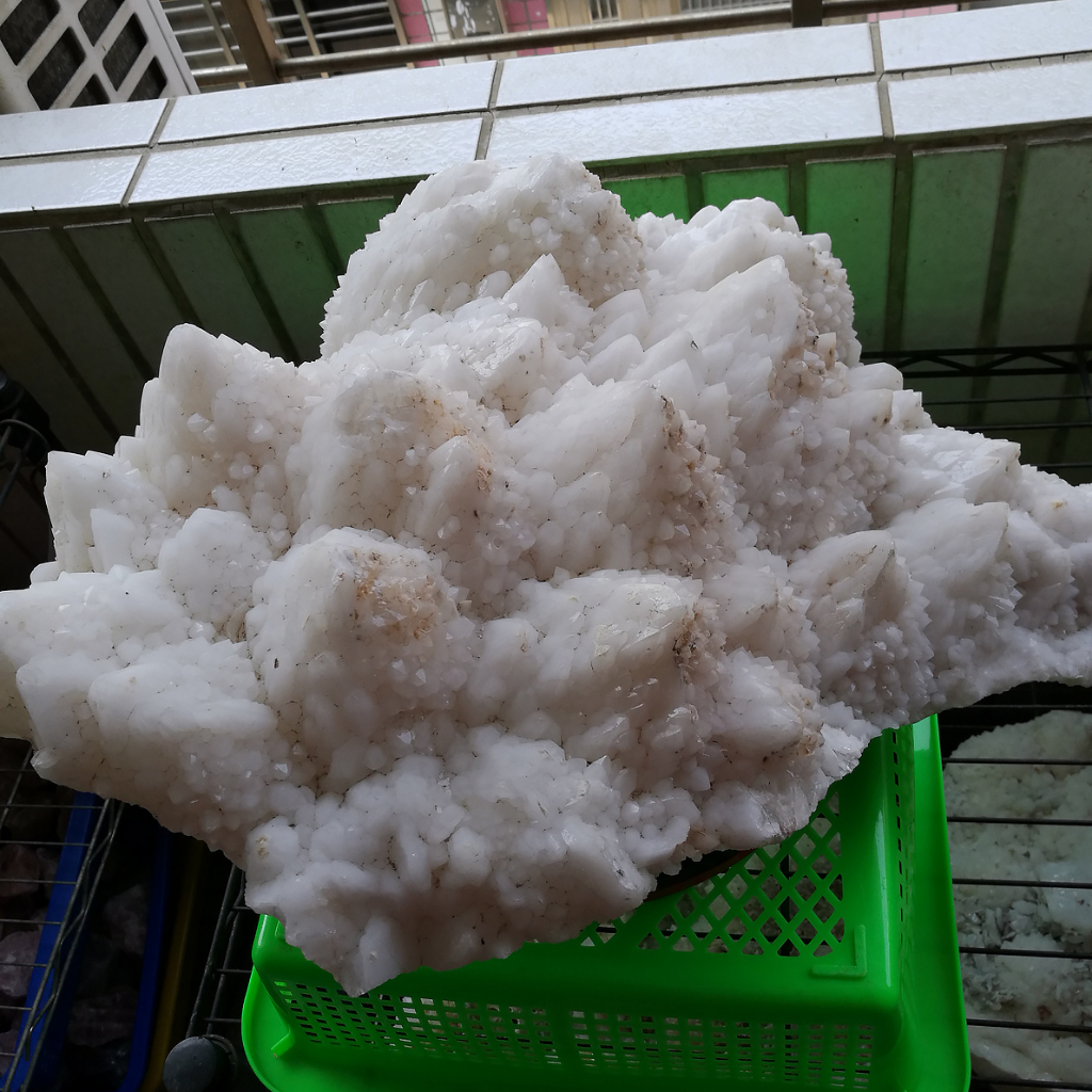 [友克鑫礦業]ad60約重22.74kg朝鮮薊水晶 Artichoke Quartz 波羅晶 菠蘿晶 骨幹 水晶簇 洋 蝦皮購物