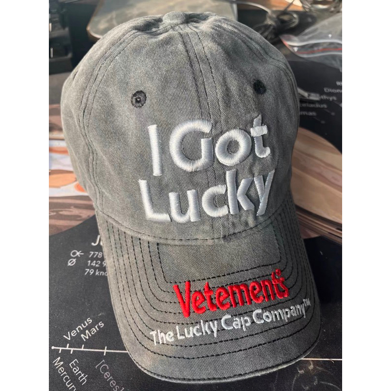 未使用 VETEMENTS CAP I GOT LUCKY-