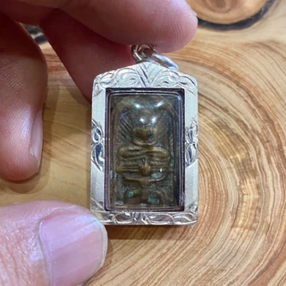📿九大聖僧神通第一龍婆蜀⚜️百年小金佛崇迪坐大鵬翅鳥⚜️純銀殼孤品圖鑑版（已發料）