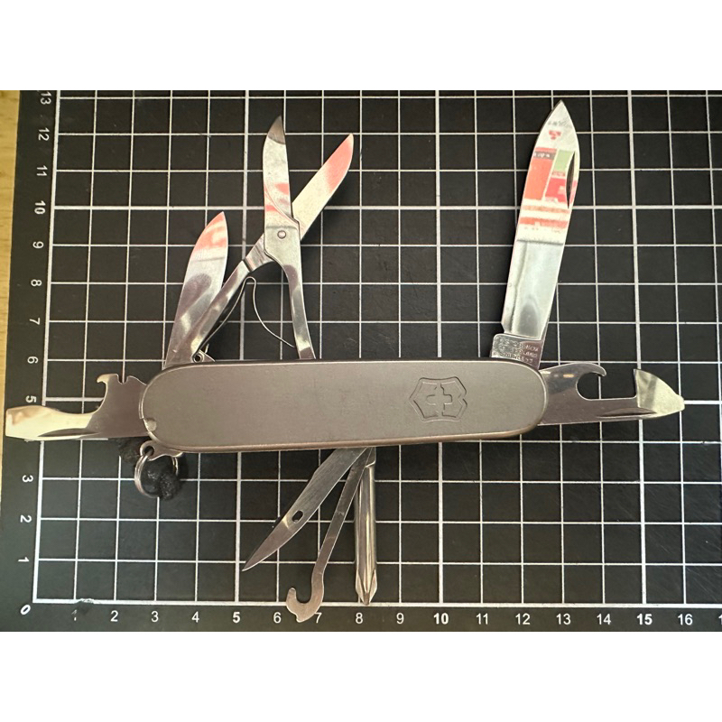 Victorinox 91mm 鈦柄 | 蝦皮購物