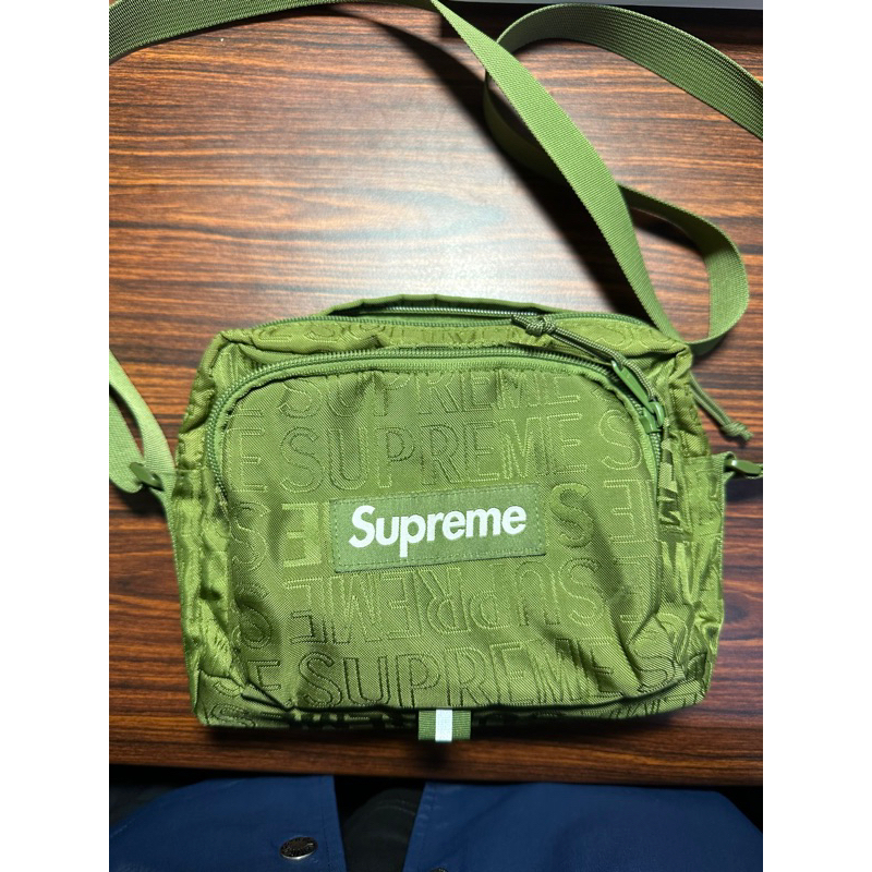 Shoulder discount supreme bag