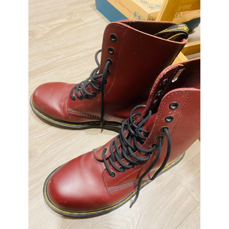 Dr.martens 10孔靴（二手）25cm | 蝦皮購物