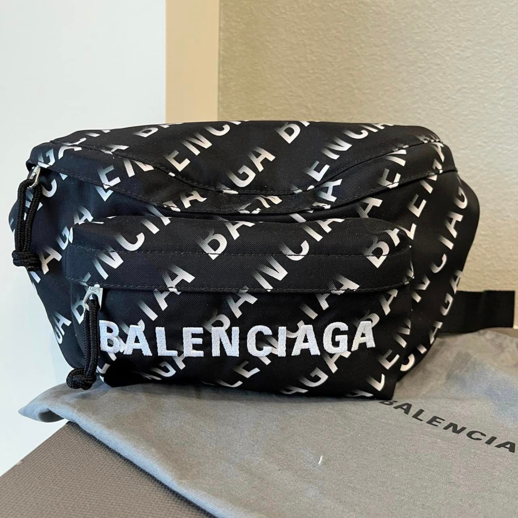 Balenciaga wheel discount