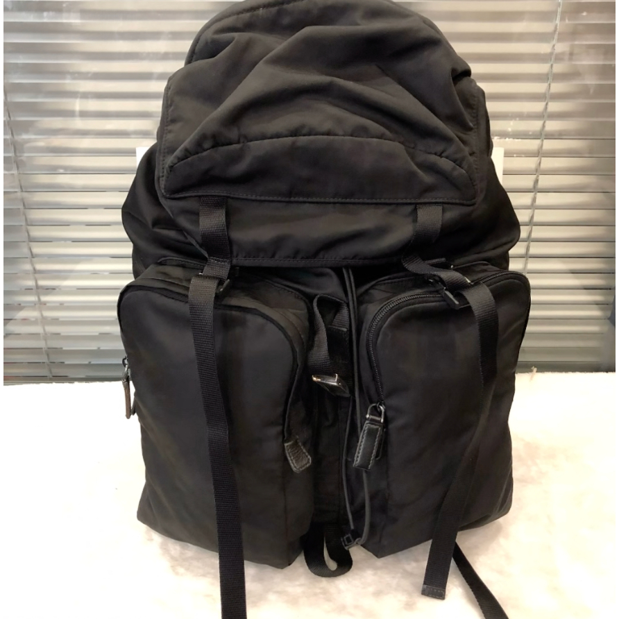 中古 正品 Prada 後背包 V136 登山 大 義大利專賣店購入