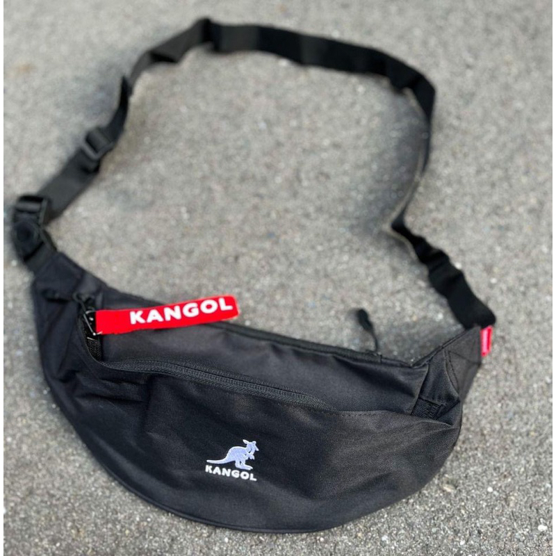 Kangol waist 2025 pouch book