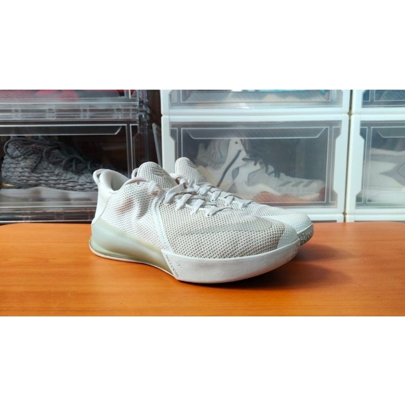 Kobe venomenon 6 on sale white