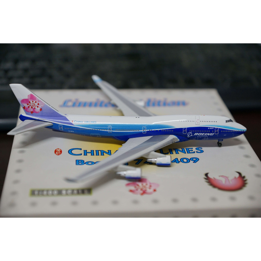 Highly detailed JC Wings diecast model airplane China