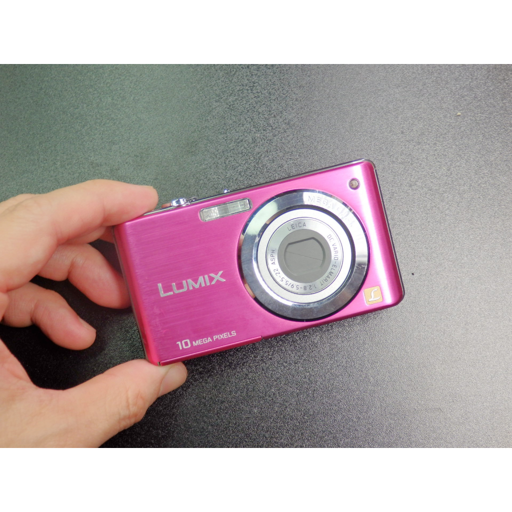 ☆極上品☆ Panasonic LUMIX DMC-FS7 #1511-