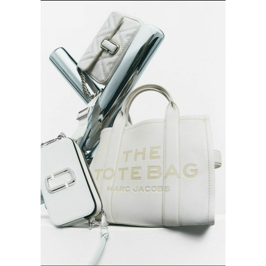 KiKi美國代購🌼Marc Jacobs MJ 官網熱賣中 水桶 相機 托特 琴譜 小豬 半月 流蘇 皮夾 後背 包 | 蝦皮購物