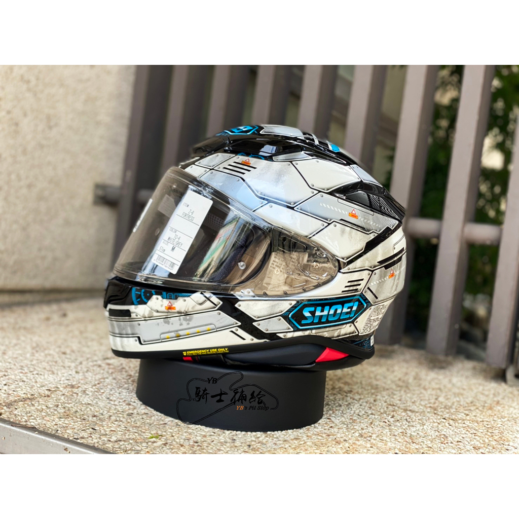 SHOEI Z-8にニューグラフィック“FORTRESS”登場 - バイク