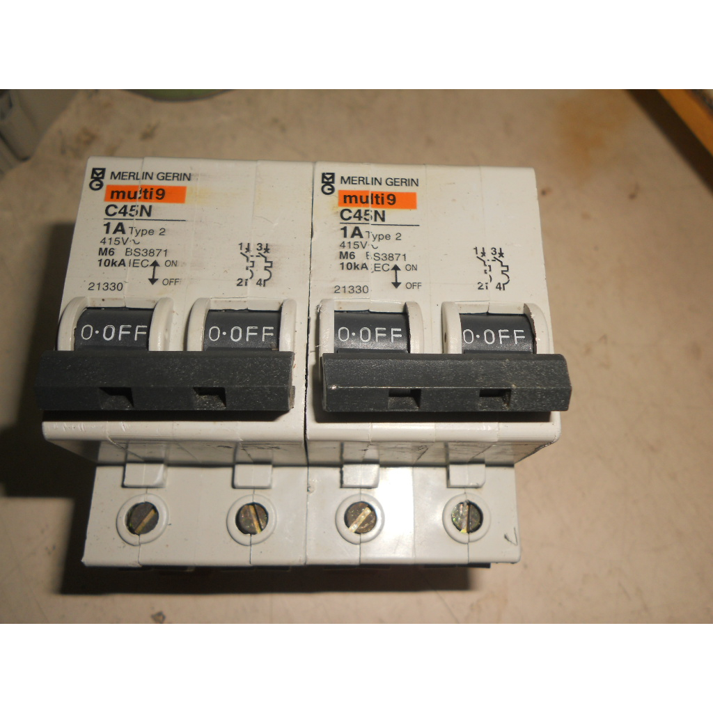 MERLIN GERIN 微型斷路器multi9 C45 C45N 2P SC45N 迴路保護器 軌道型 (D2) | 蝦皮購物