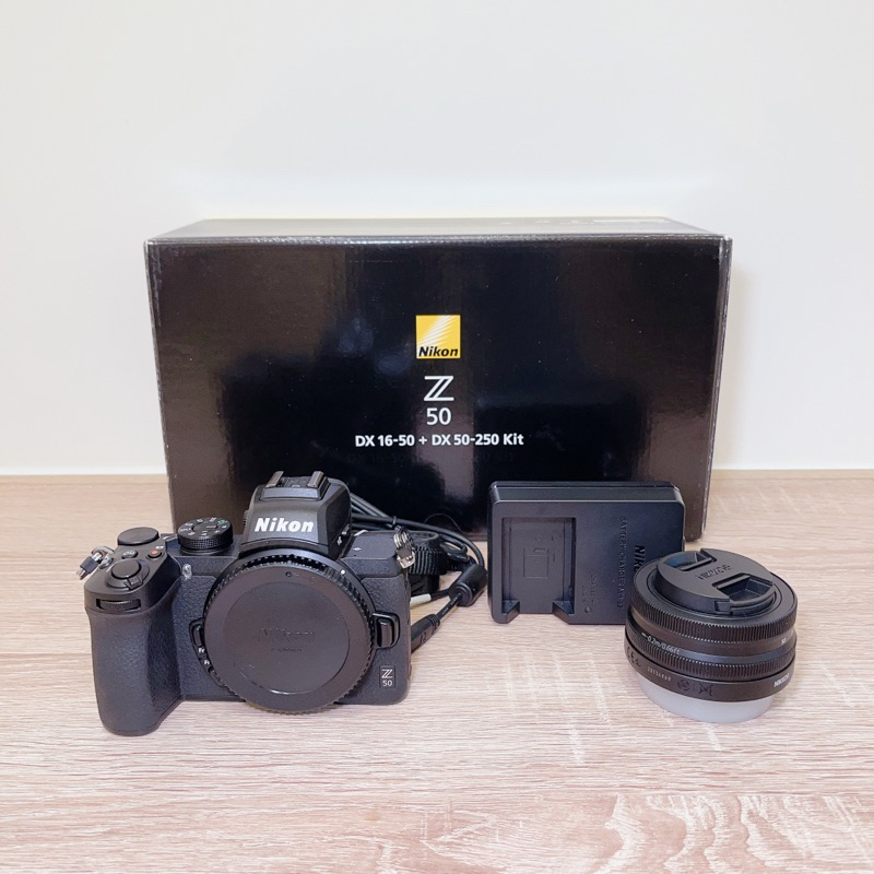 平價強悍機種) Nikon Z50+16-50 無反相機APSC 適合VLOG 輕巧二手相機