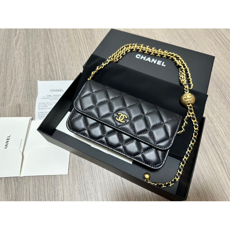 Phone holder discount with chain chanel