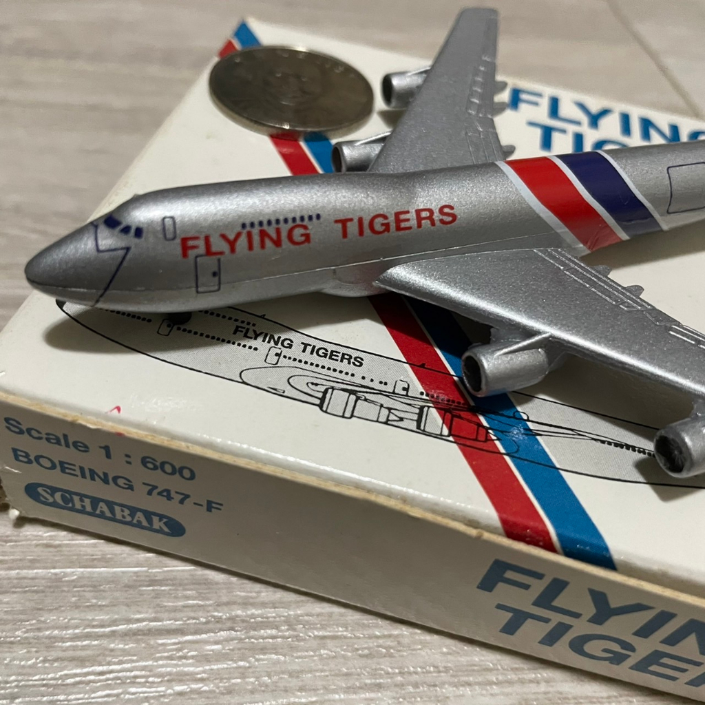 世界有名な Schabak Flying 蝦皮購物 飛機模型| 1:600 747-F Boeing Tigers 航空機・ヘリコプター