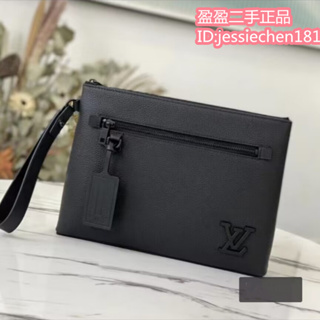 Louis Vuitton LV Aerogram iPad Pouch M69837 Black --   -aerogram-ipad-pouch-m69837-black-p-67465.html : r/zealreplica