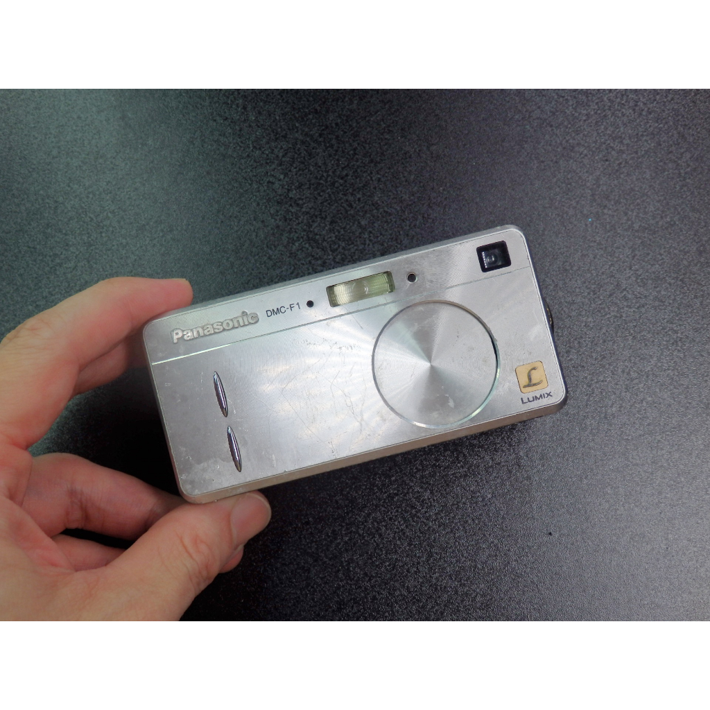 <>PANASONIC LUMIX DMC-F1 (經典相機 / LEICA鏡頭/CCD相機/銀機)