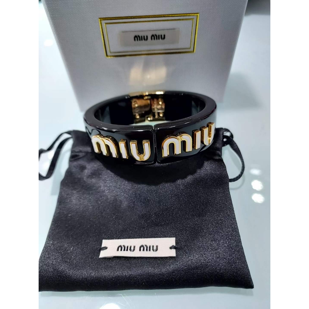 Miu miu discount 手 環