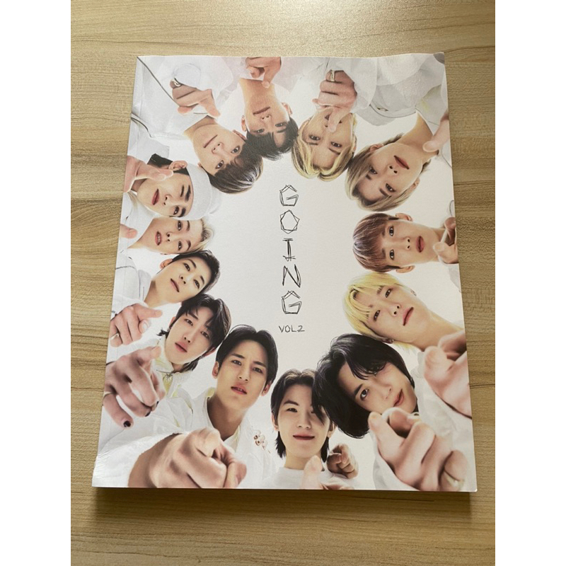SEVENTEEN GOING Magazine Vol.2 雜誌 (有損 參考圖片，只有雜誌 沒有小卡) | 蝦皮購物