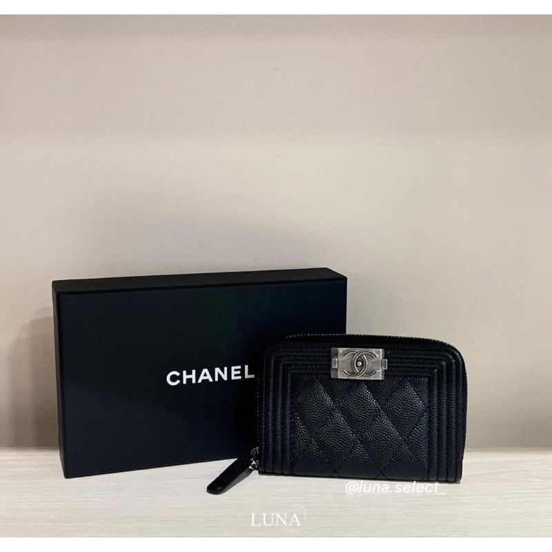 Chanel boy card online case