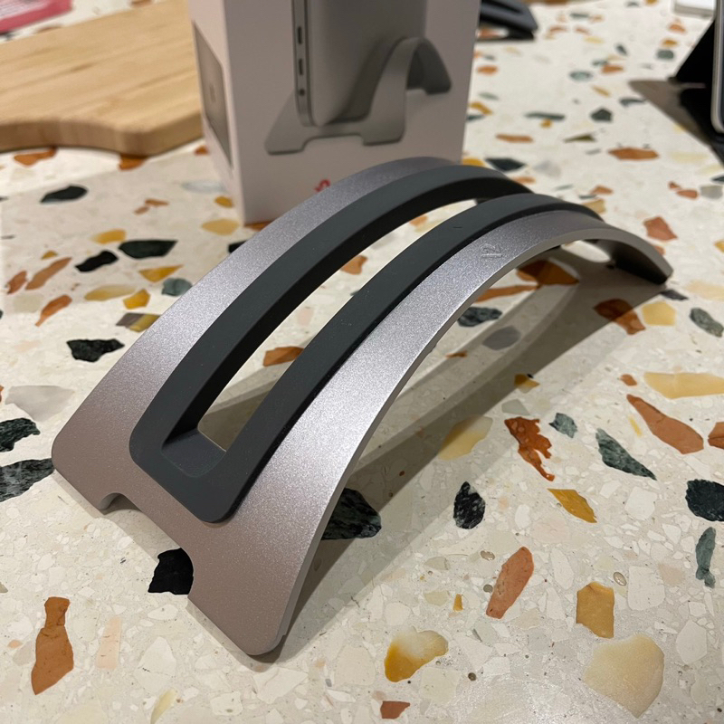 Twelve South BookArc Stand for MacBook 直立式立架(B/D/E/G 膠條)(二手) | 蝦皮購物