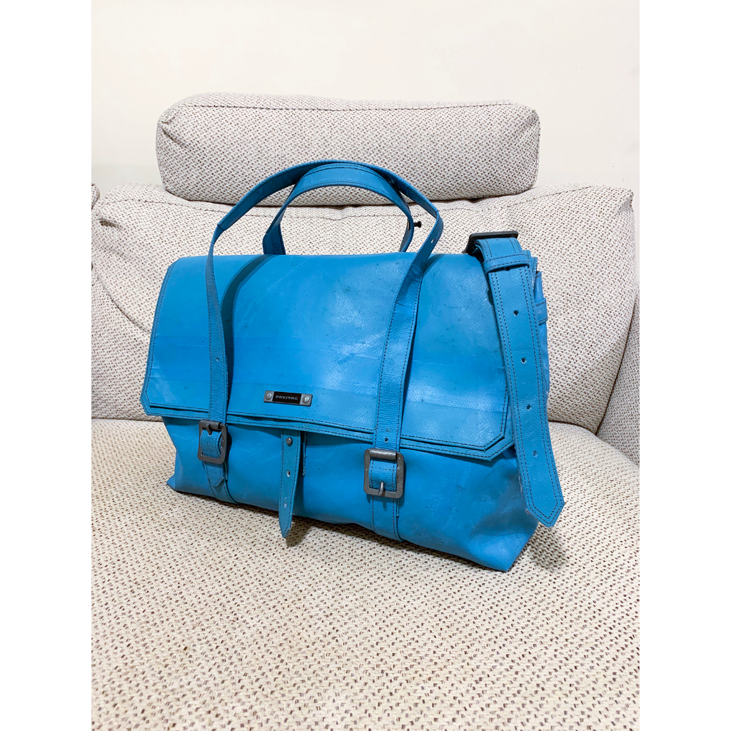瑞士 FREITAG Reference R511 CAROLUS 水藍色款 頂級時尚系列 側背包 電腦包 回收帆布 | 蝦皮購物