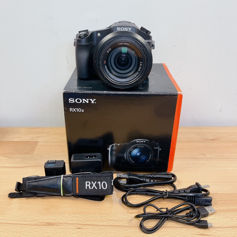 免換鏡頭高畫質可拍很遠) Sony Cyber-shot DSC-RX10 II 二手相機狀況好