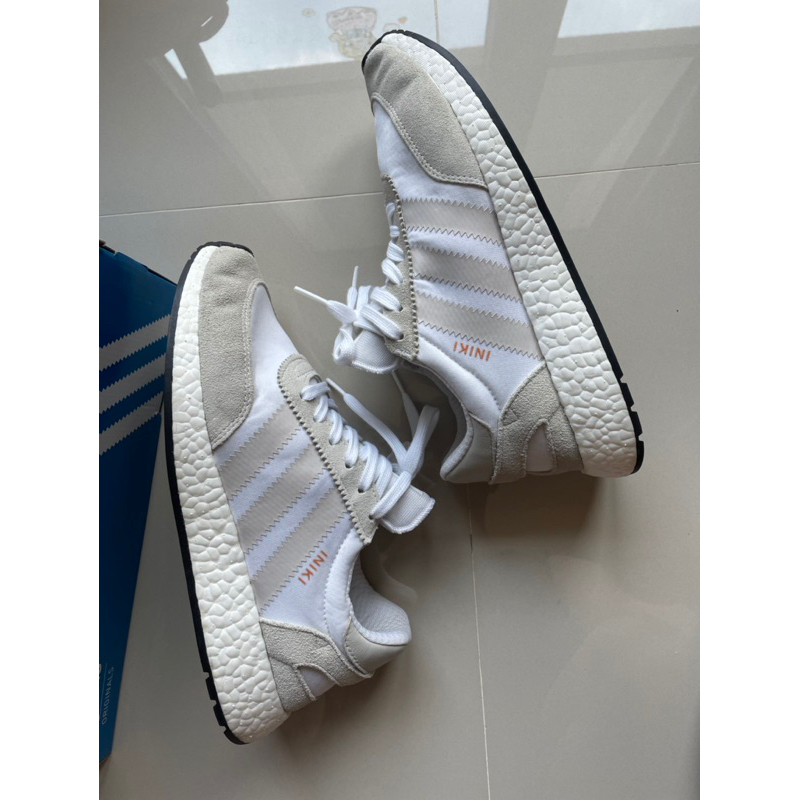 Tenis adidas hot sale iniki gucci