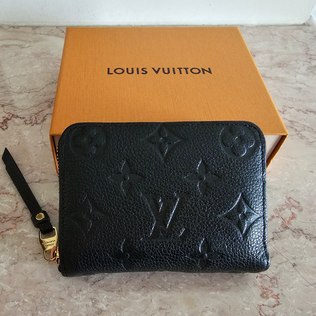 Louis Vuitton MONOGRAM EMPREINTE Cléa Wallet (M80151)