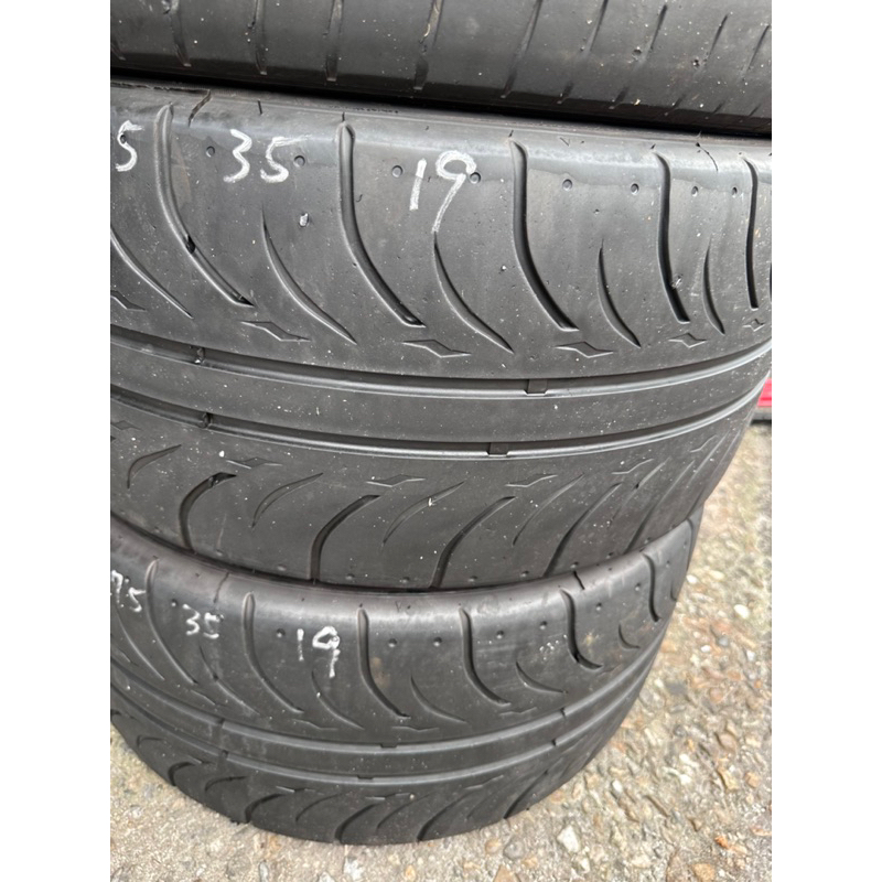 中古胎 半熱熔 07RS 275/35/19 跑胎 很黏 | 蝦皮購物