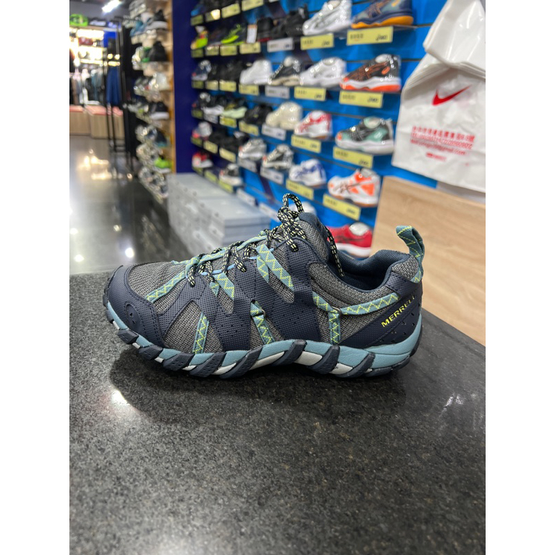 Merrell maipo on sale