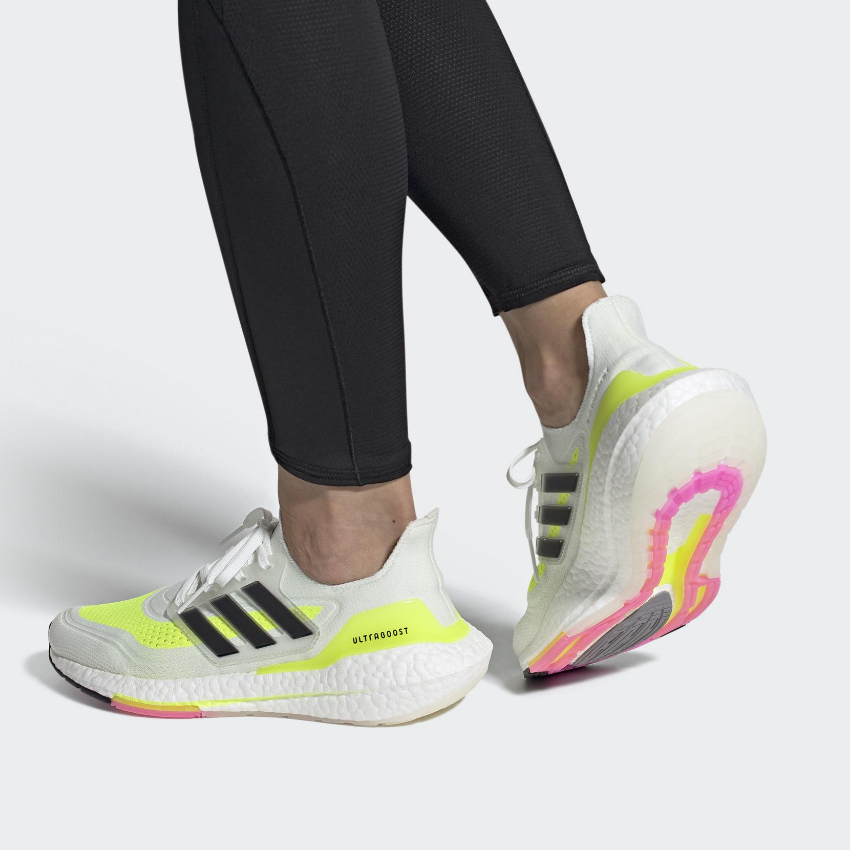 FY0401 Adidas ULTRABOOST 21