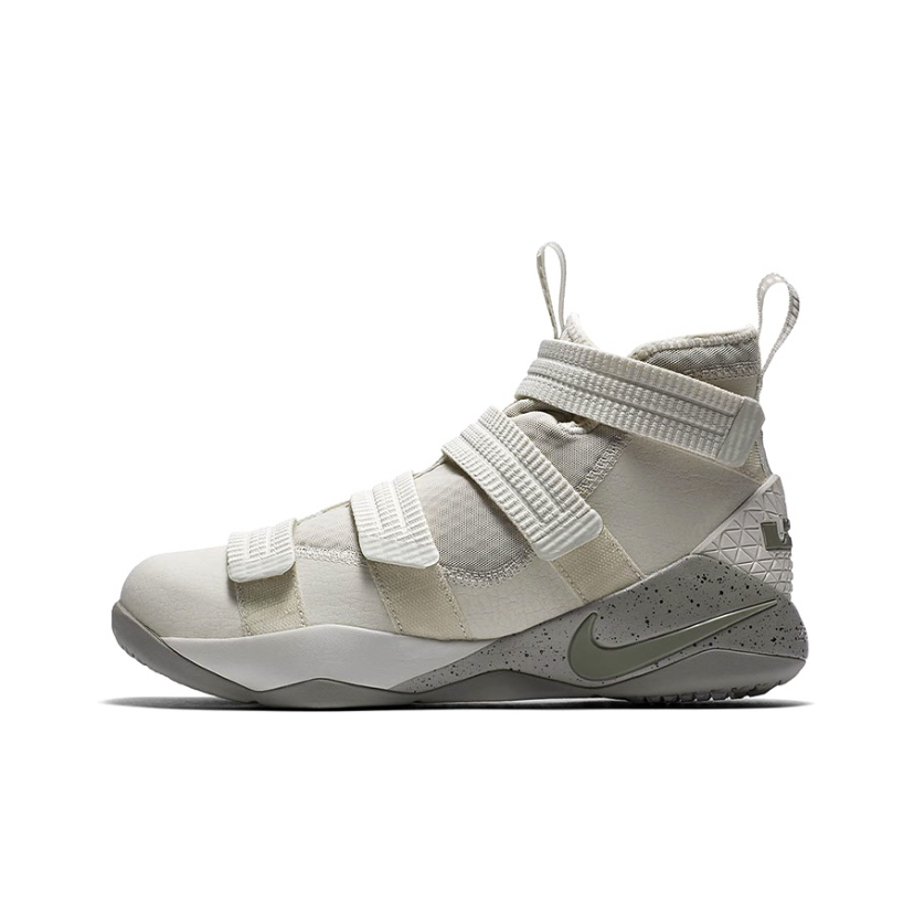 Boys lebron soldier 11 sale