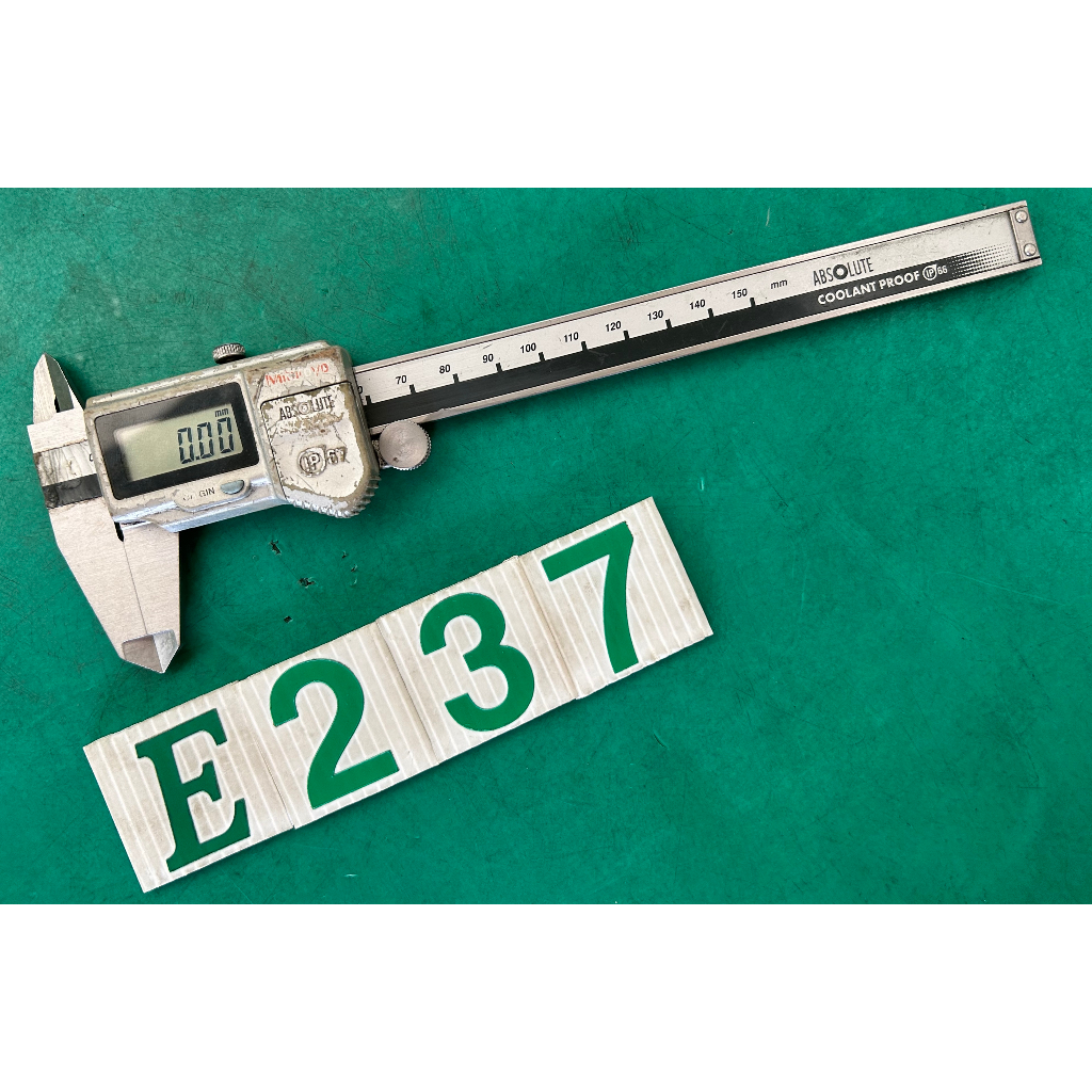 【有中-日本外匯品】三豐 Mitutoyo 數位式游標卡尺 150/0.01mm(防水防油型/無校正/不穩定）E237} | 蝦皮購物