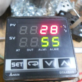 DELTA 台達 PID 溫度控制器 DTA4848V1 RS485 (d1)