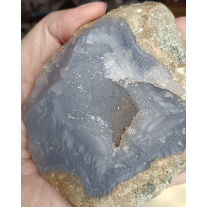 * 藍玉髓 藍瑪瑙 土耳其藍玉髓 原礦 390g 無拋光打磨 原皮 瑪瑙 把玩 消磁 原石原礦 | 蝦皮購物