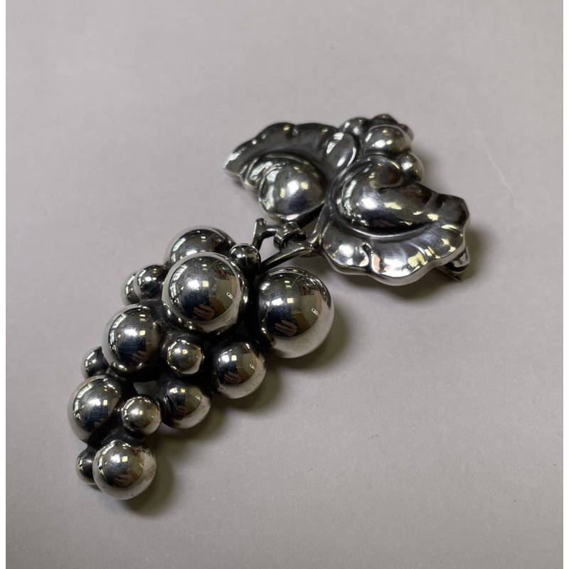 真品】絕版喬治傑生GEORG JENSEN 編號217B 大葡萄純銀胸針(含盒