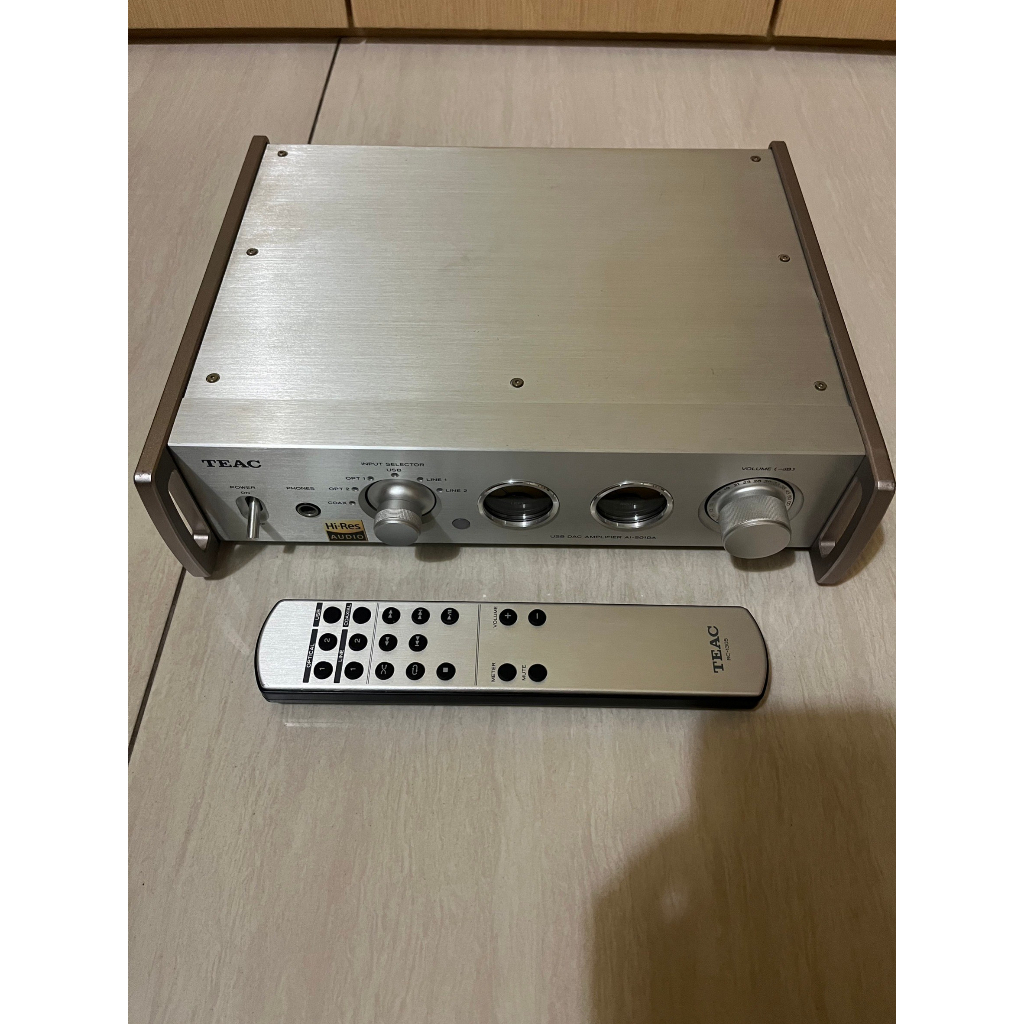 體積小A4、好收藏，Teac AI-501DA 綜合擴大機，9成新，含遙控器(非NAD、Audiolab、Nenon)