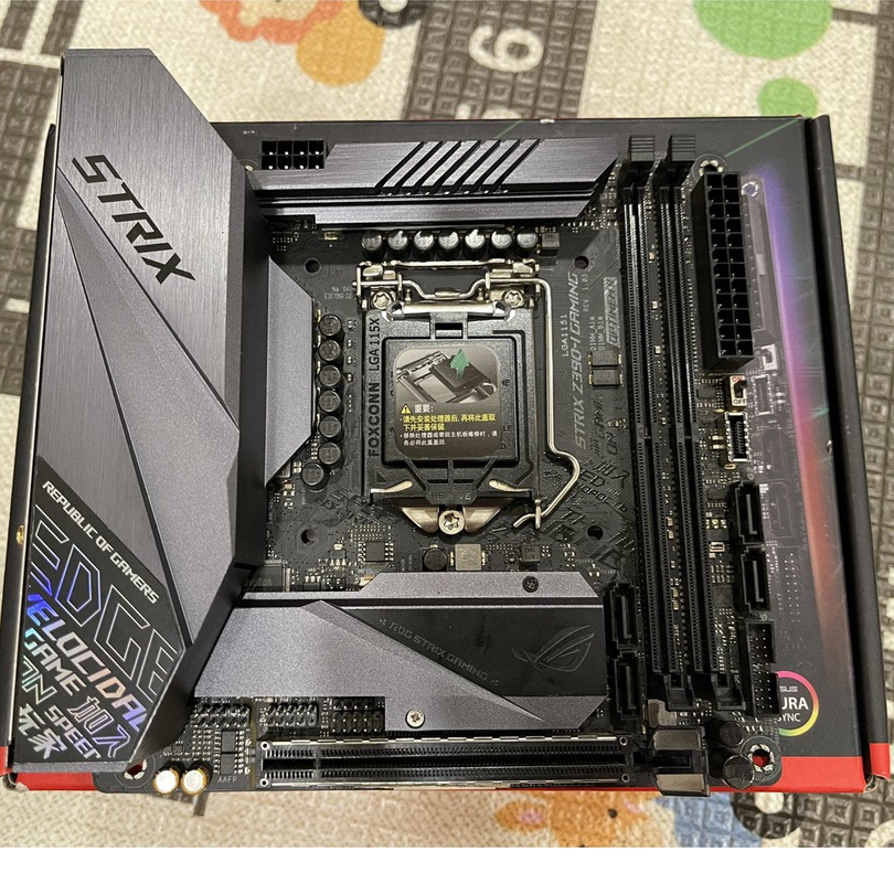 華碩 ROG Z390-I GAMING 完整盒裝 ITX主機板 1151腳位 支援8.9代CPU Z390 Z390I