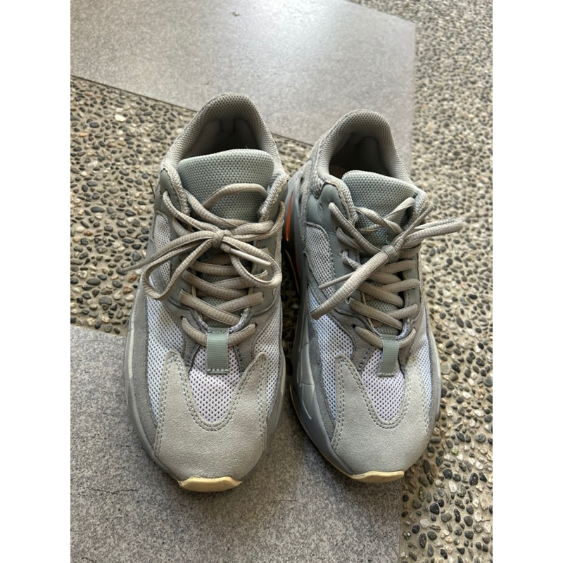 保證正品 Adidas yeezy boost 700 灰橘色 老爹鞋 us7 1/2 24.5cm