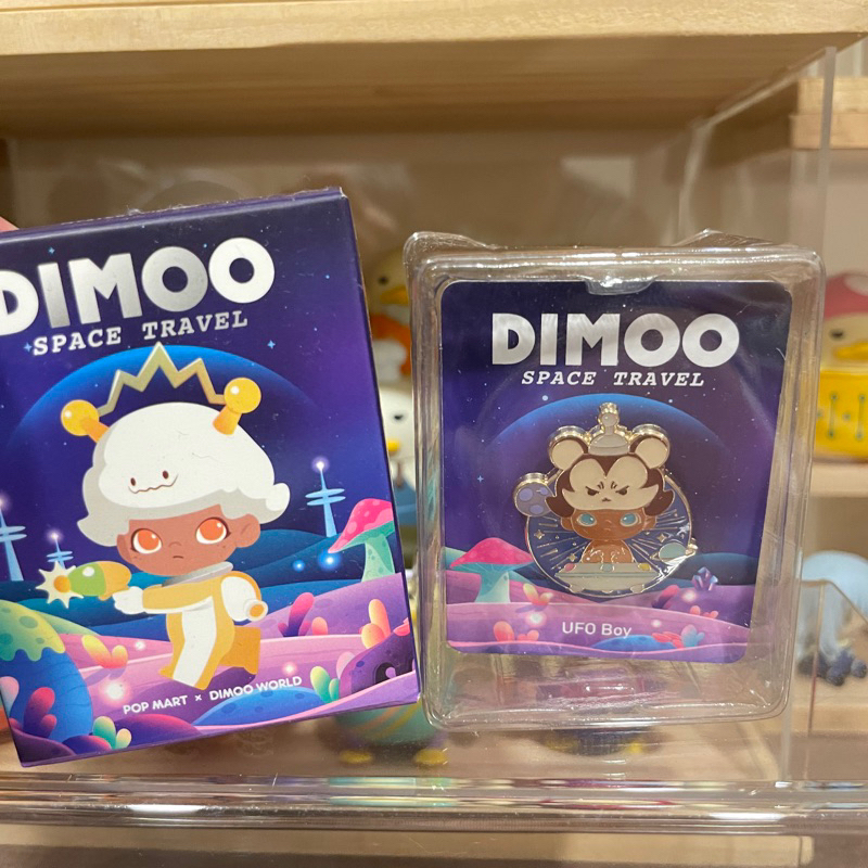 正版盲盒 確認款 dimoo太空系列 飛碟男孩金屬徽章 盲盒 盒玩 | 蝦皮購物