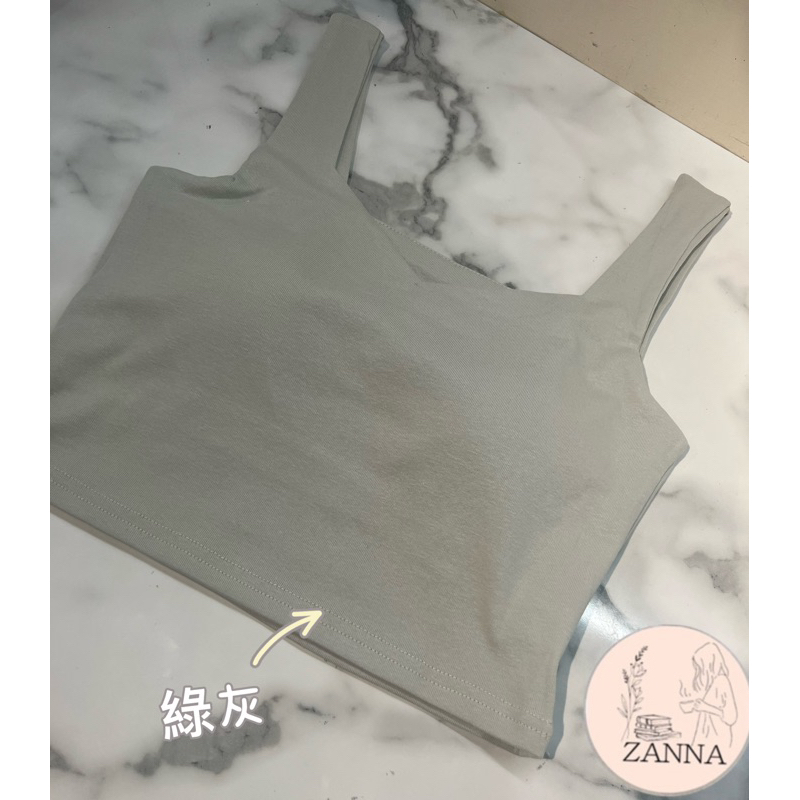 《zanna韓系服飾》60366好穿的有新顏色綠灰大力推薦可拆杯墊桃心領罩杯背心 背心上衣 百搭款 素色背心 蝦皮購物