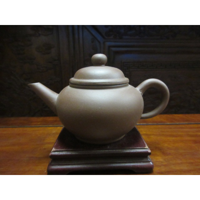 宜興茶壺 早期宜興紫砂水平壺（1951年紀念款） | 蝦皮購物